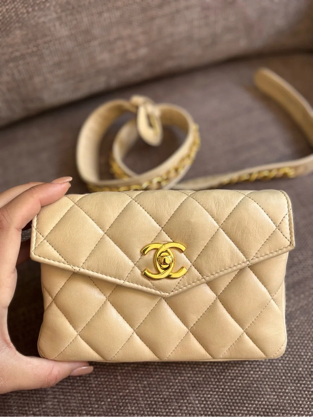 Authentic CHANEL vintage 1980s mini beige lambskin leather bum belt bag 75cm
